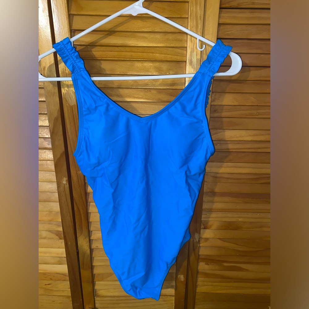 *3/$15* Juniors one piece bathing suit small